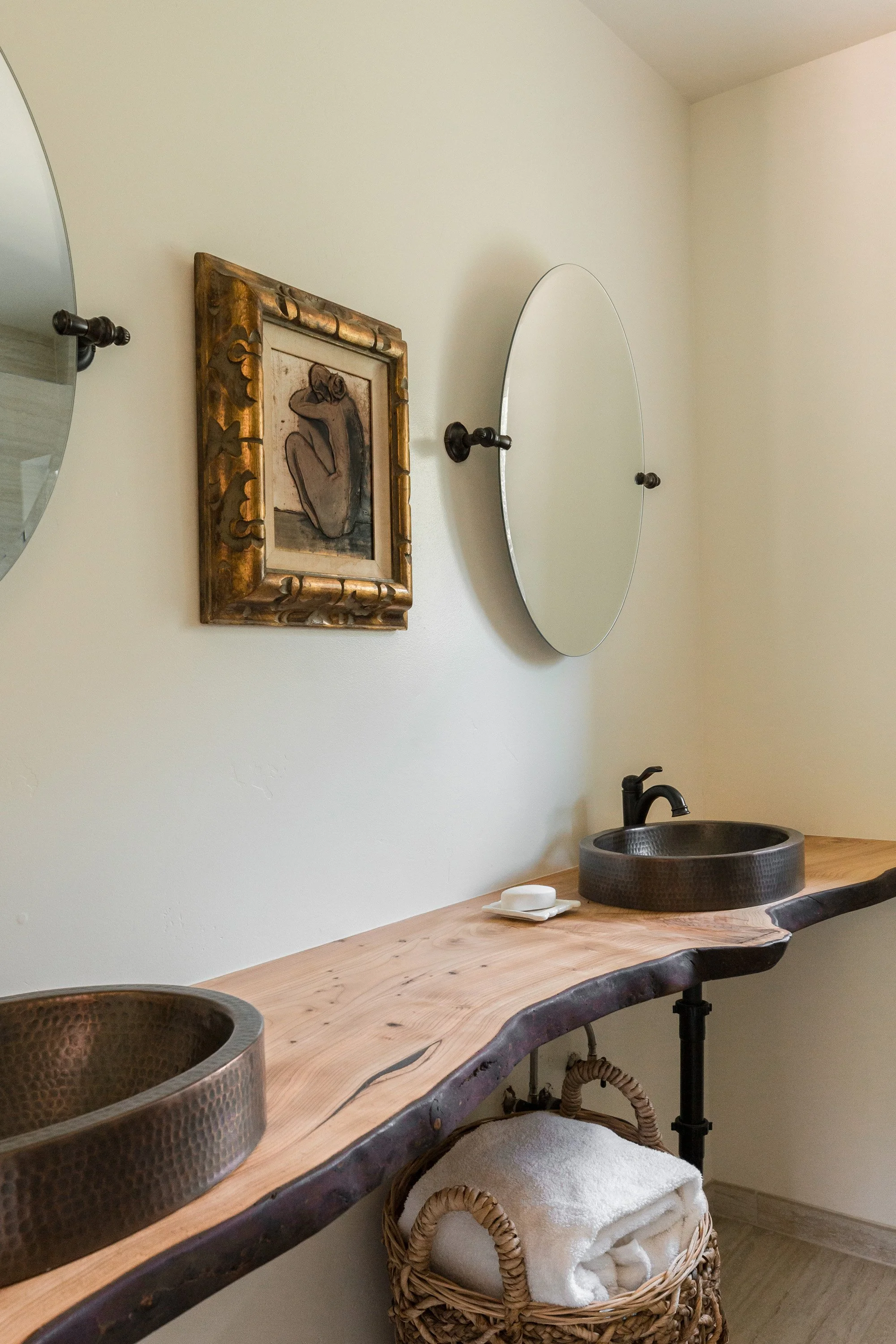 Avenida San Miguel kitchen in San Diego, California by Madelene Ross Design Studio