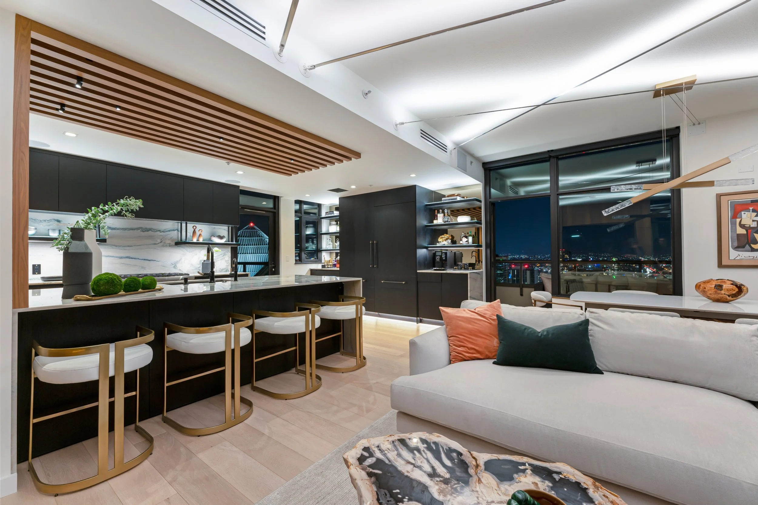Electra 4303 interior detail in San Diego, California by Madelene Ross Design Studio
