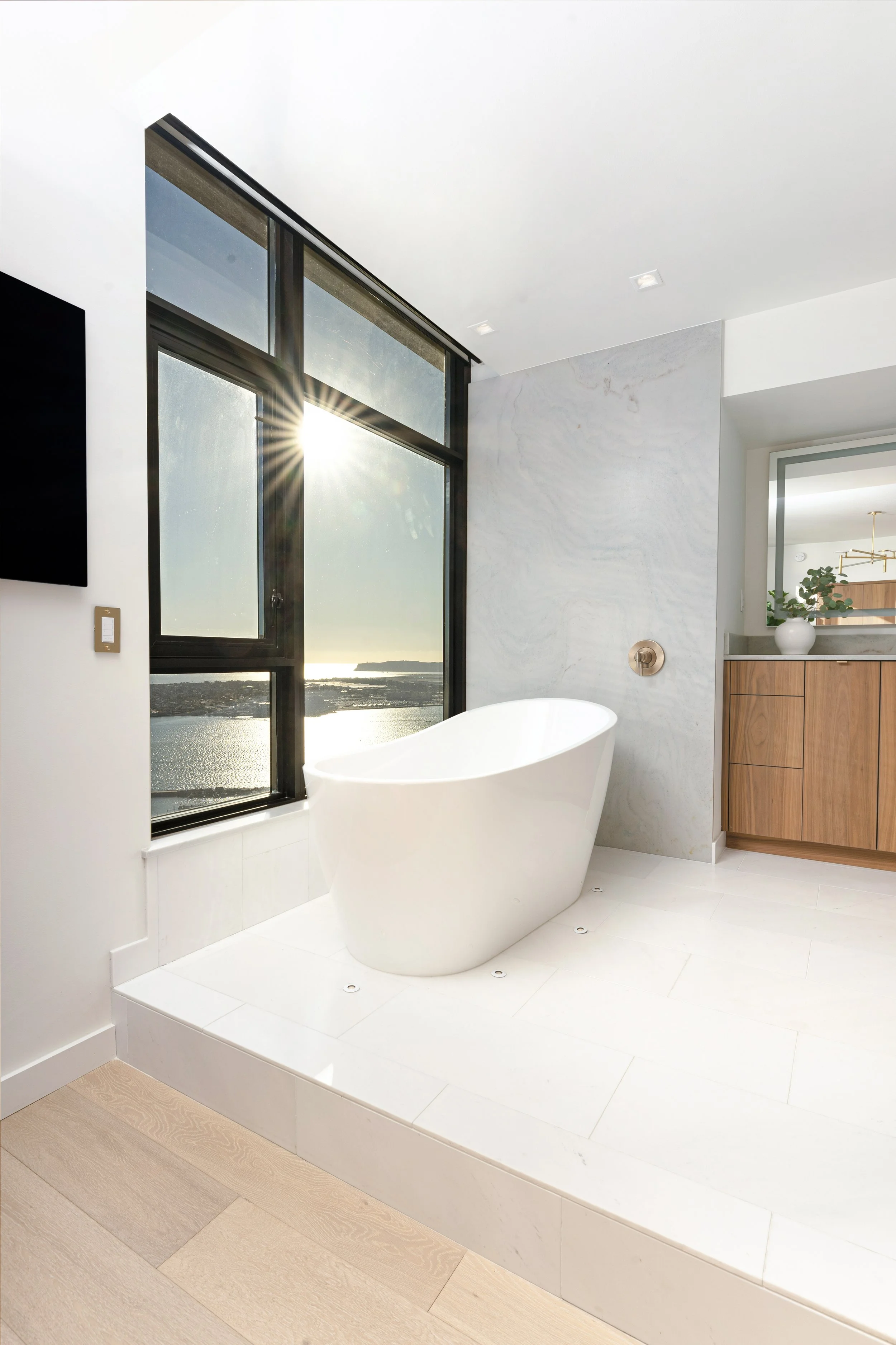 Electra 4303 interior detail in San Diego, California by Madelene Ross Design Studio