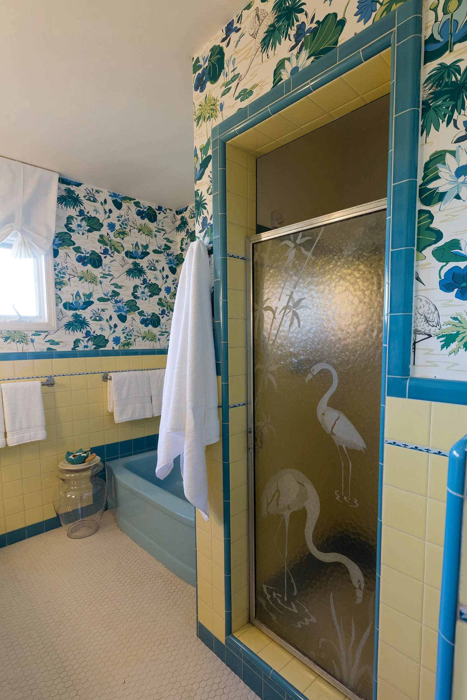 La Mesa Mid-Century bathroom detail in La Mesa, California by Madelene Ross Design Studio