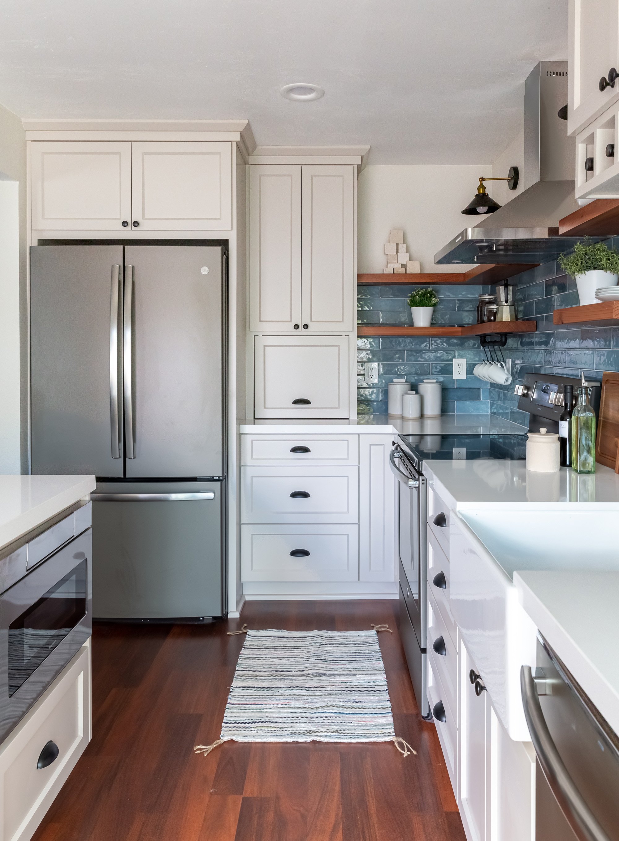 Mentone 307 kitchen view in Coronado, California by Madelene Ross Design Studio