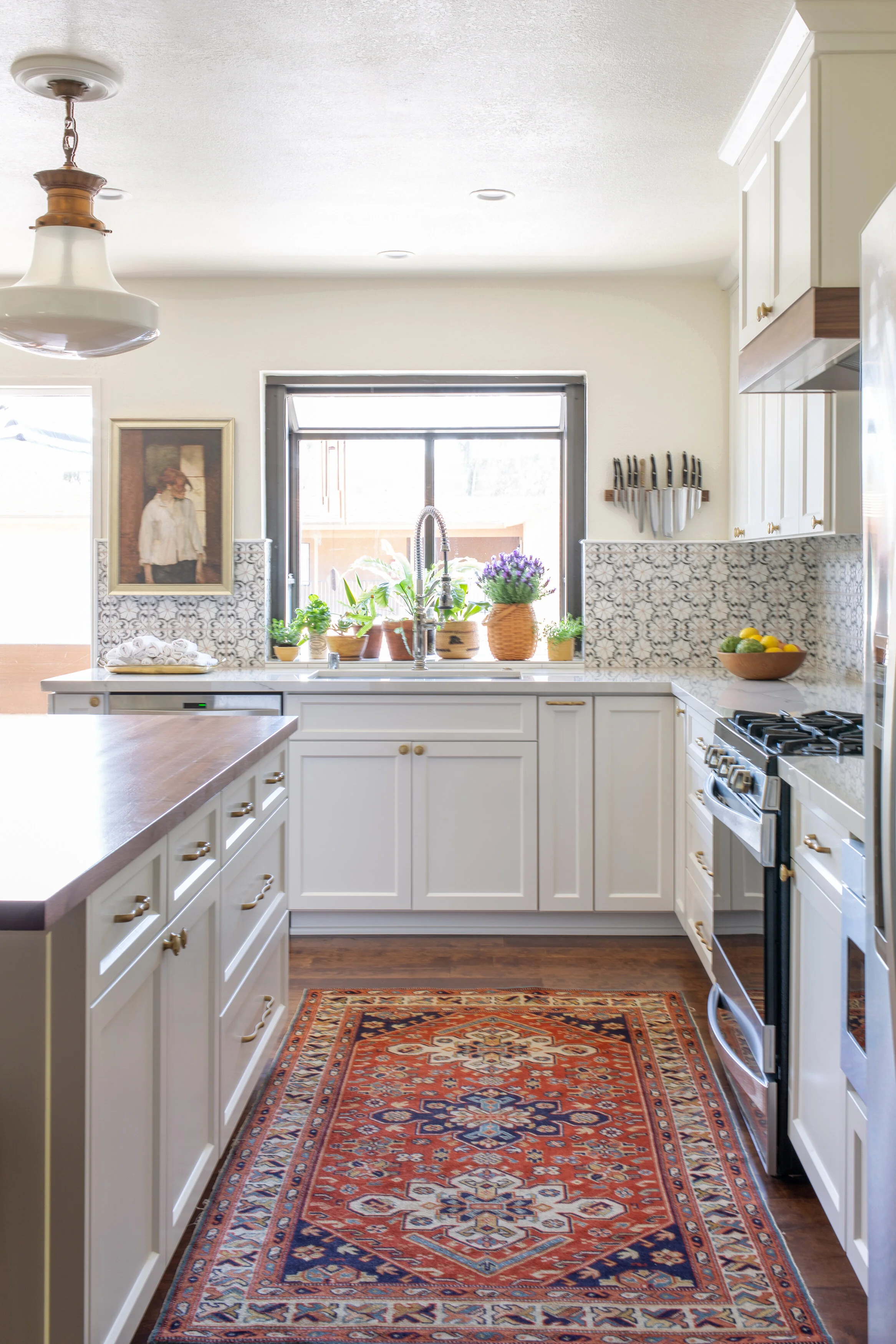 Oceanside Townhouse kitchen in Oceanside, California by Madelene Ross Design Studio