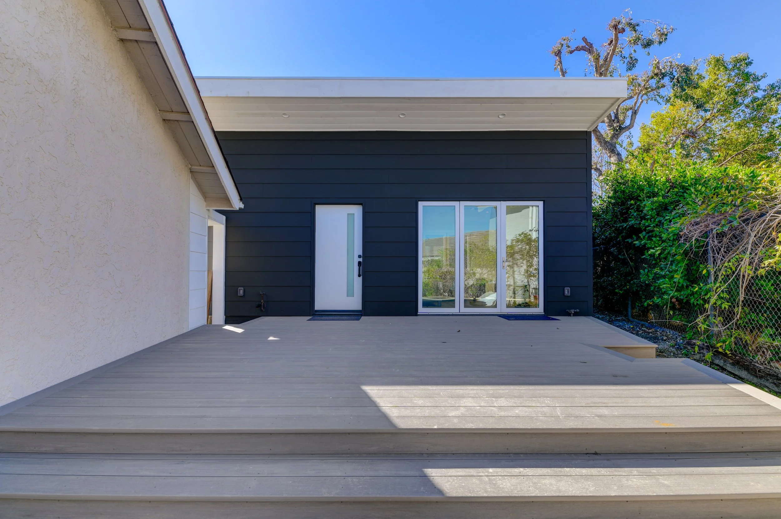 Quebrada kitchen in San Diego, California by Madelene Ross Design Studio